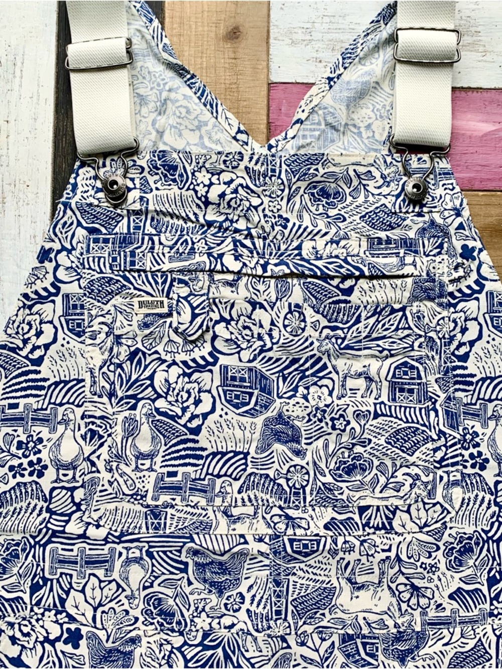 NWT Duluth 1X x31L Heirloom Gardening Bib Overalls Farm Toile Garden Outdoors - Picture 3 of 8